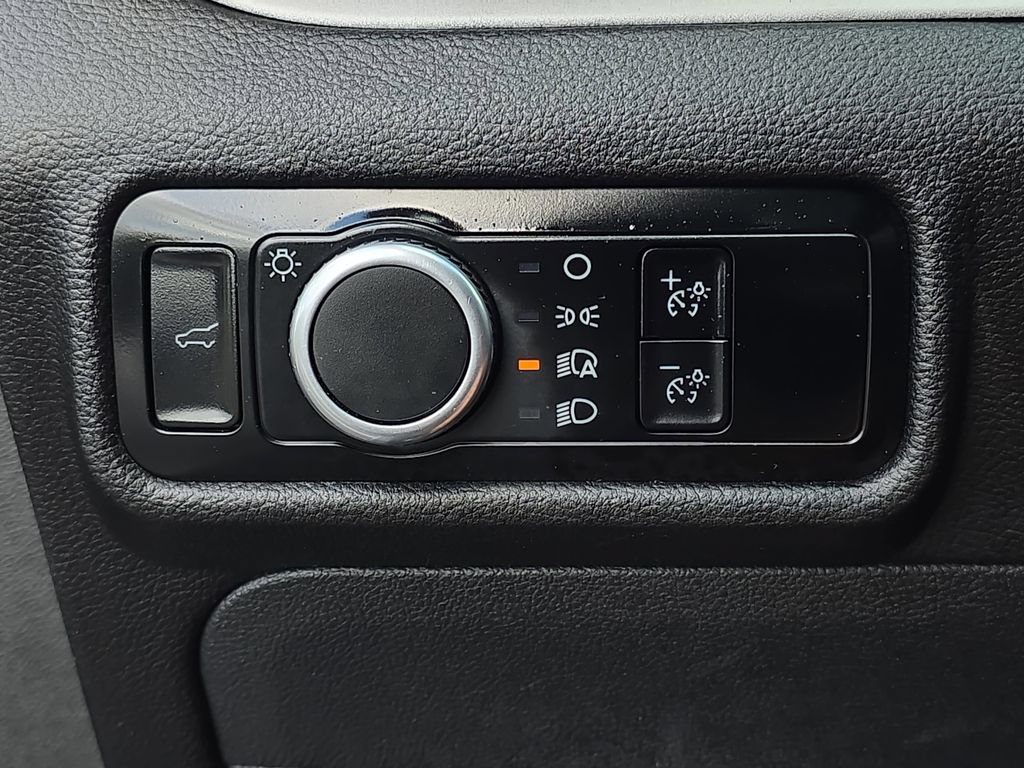 Certified 2023 Ford Explorer XLT AWD/4WD image 24