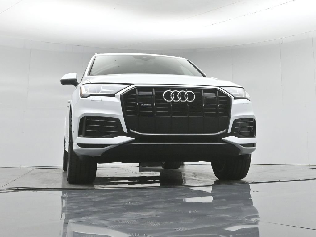 Used 2022 Audi Q7 2.0T Premium Plus w/ Premium Plus Package AWD/4WD image 53