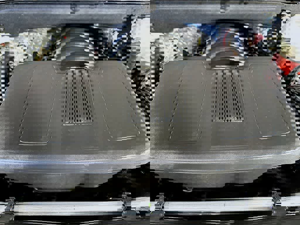 Used 2025 Chevrolet Tahoe LT w/ Comfort Package image 12