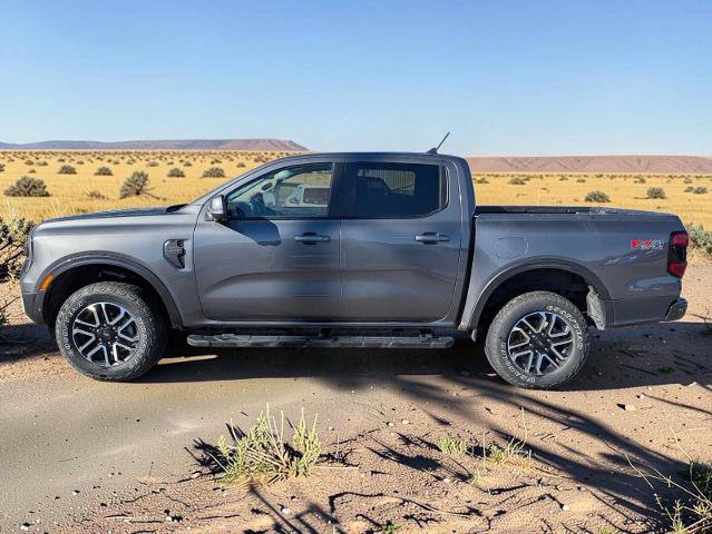 Certified 2024 Ford Ranger Lariat w/ FX4 Off-Road Package AWD/4WD image 2