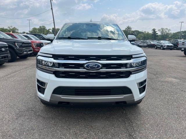 Certified 2023 Ford Expedition Max Limited AWD/4WD image 2