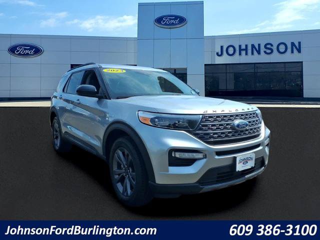 Certified 2023 Ford Explorer XLT w/ Equipment Group 202A