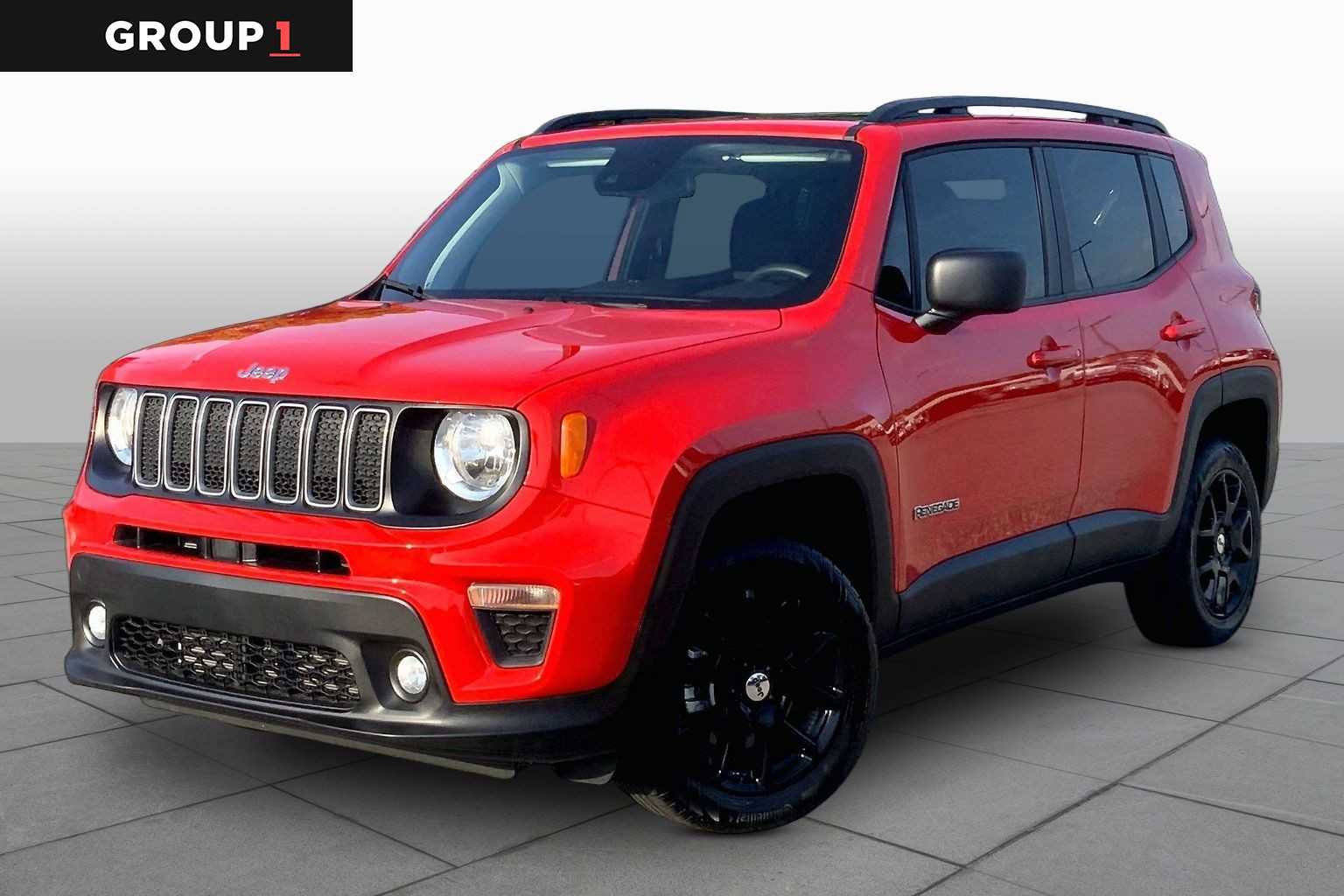 Used 2023 Jeep Renegade Latitude w/ Sun/Sound Group AWD/4WD video 1