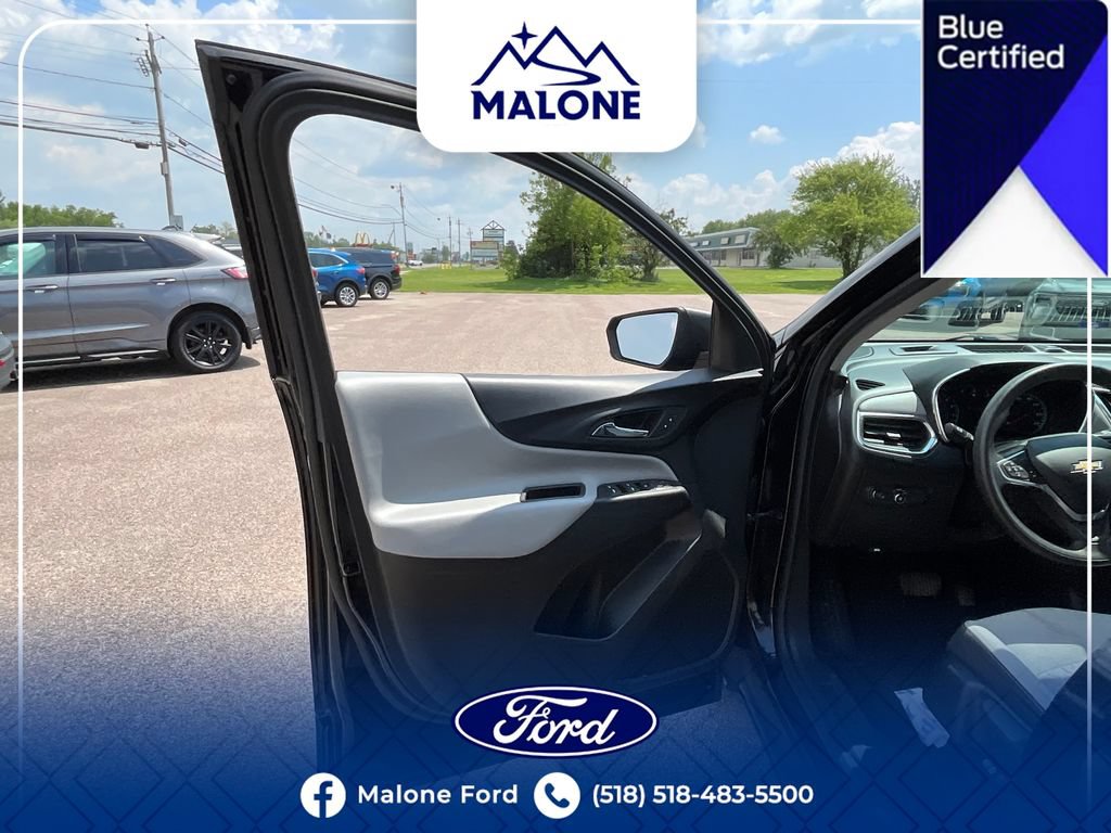 Used 2022 Chevrolet Equinox LS AWD/4WD image 21