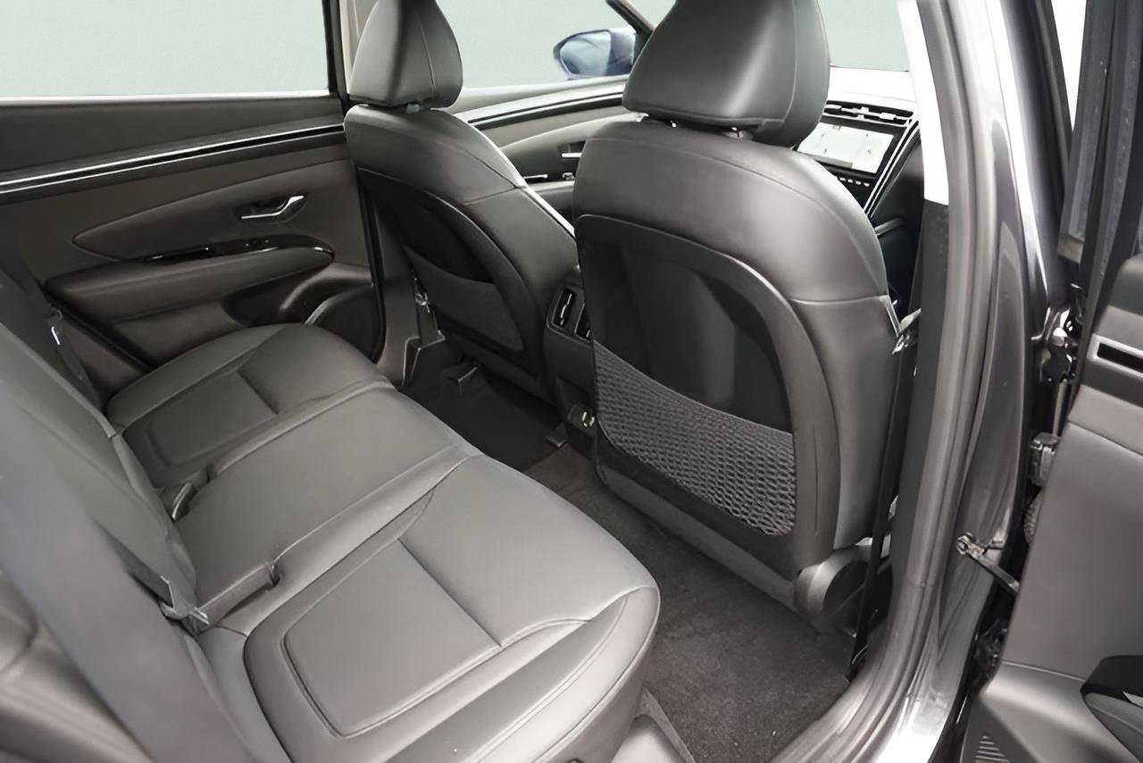 Used 2023 Hyundai Tucson Limited FWD image 15