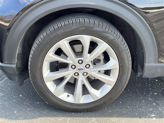 Certified 2023 Ford Explorer Platinum w/ Equipment Group 601A image 10