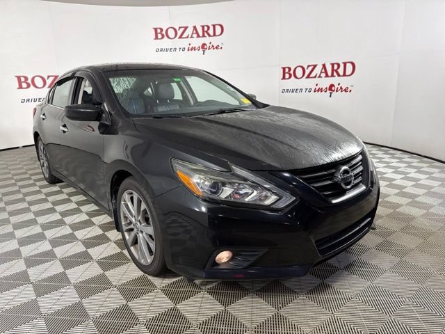 Used 2018 Nissan Altima 2.5 SR w/ SR Midnight Edition