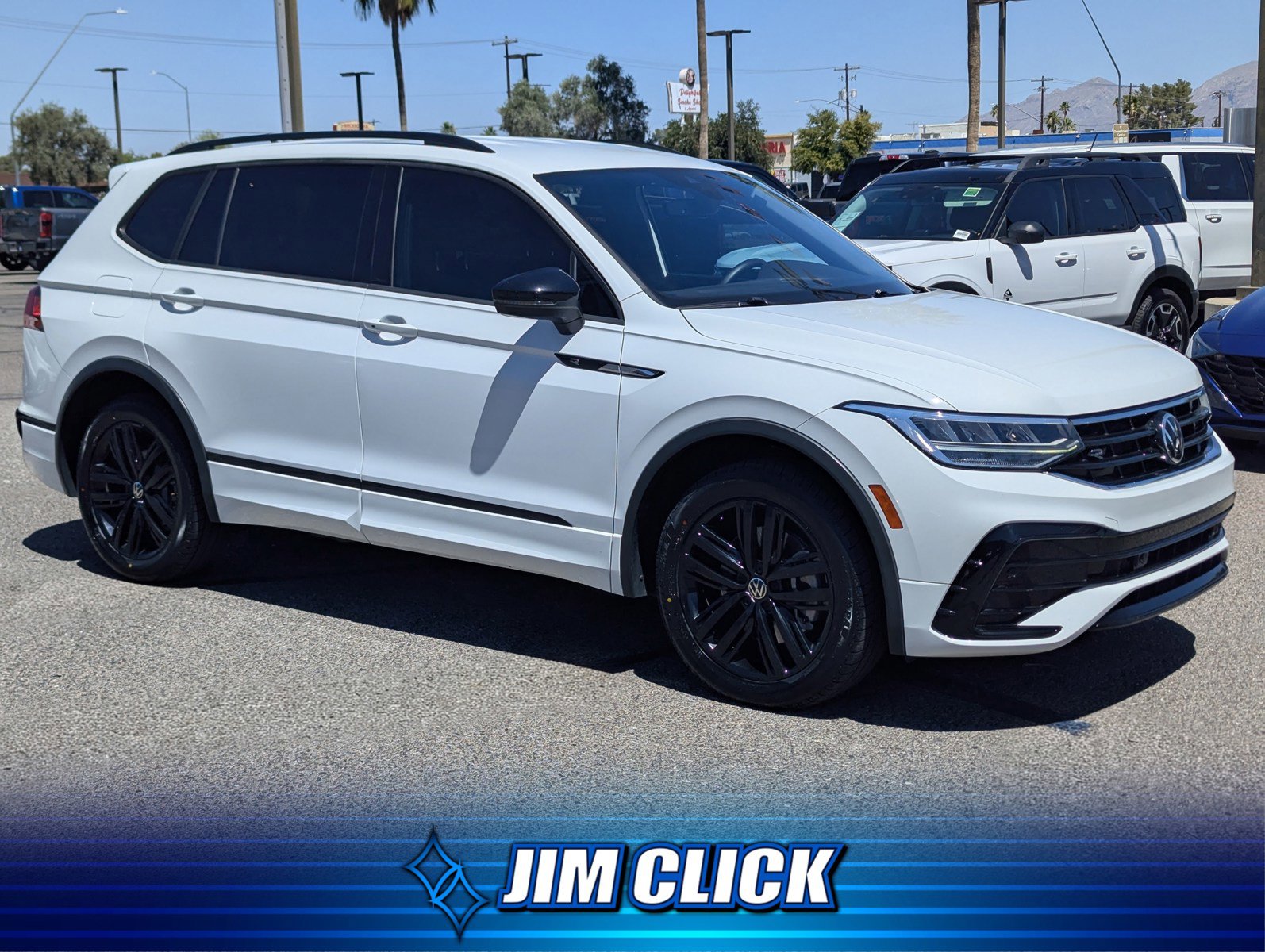Used 2022 Volkswagen Tiguan SE R-Line