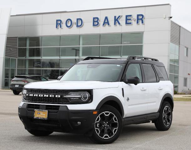 Certified 2025 Ford Bronco Sport Outer Banks w/ Outer Banks Tech Package+ AWD/4WD image 10