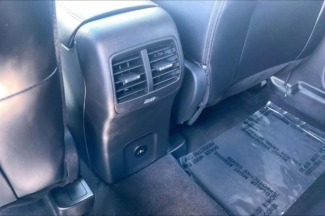 Certified 2024 Ford Escape ST-Line w/ Tech Pack #1 FWD image 32