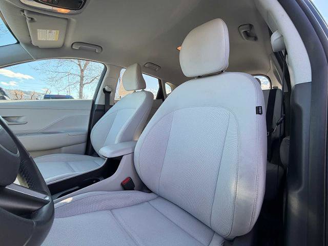 Used 2025 Hyundai Kona SEL image 11
