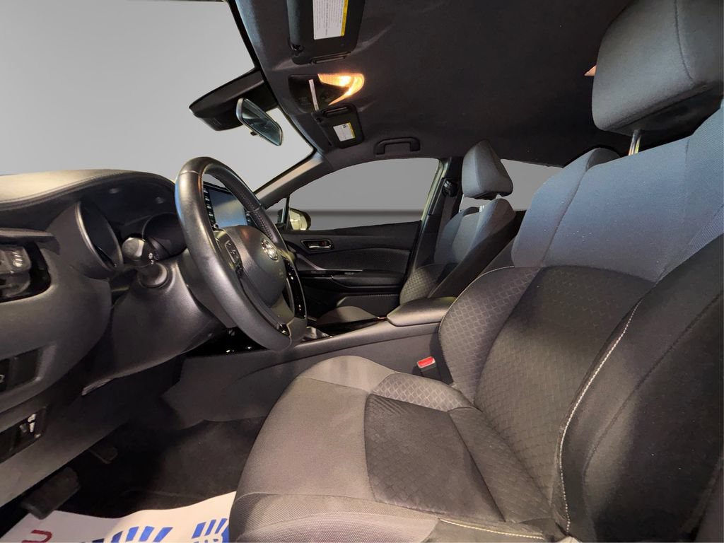Used 2021 Toyota C-HR Nightshade FWD image 9