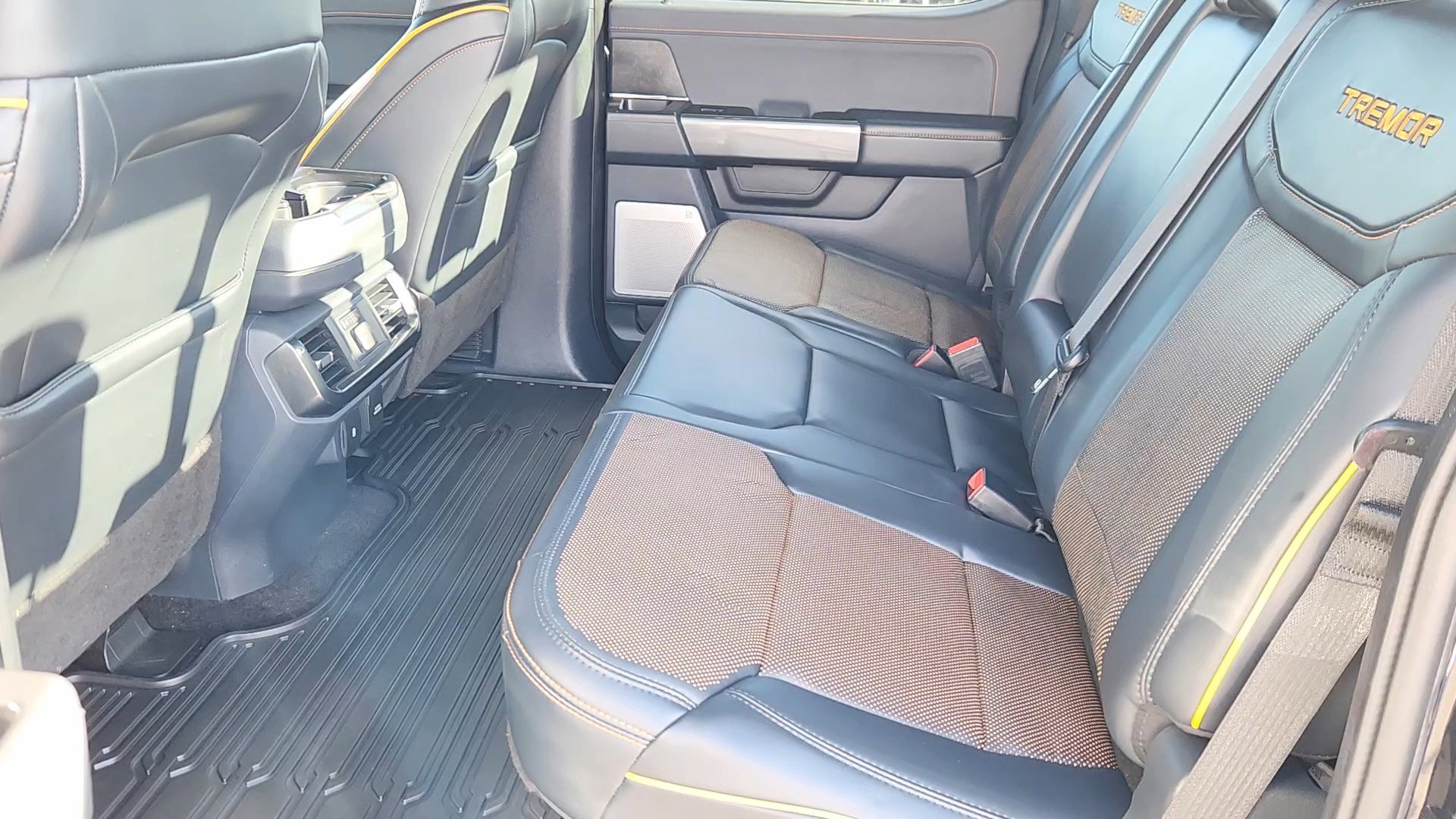 Certified 2022 Ford F150 Tremor w/ Equipment Group 402A High image 14