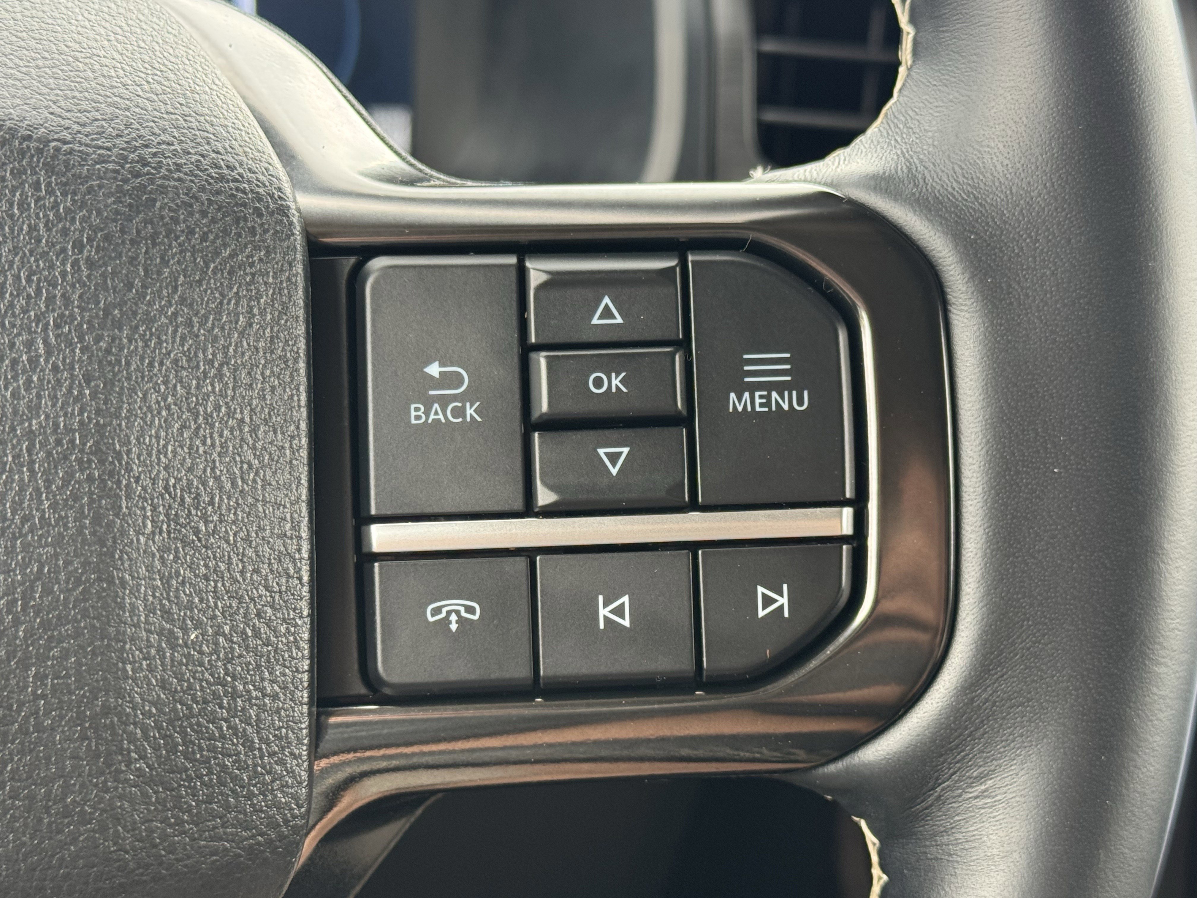 Certified 2024 Ford Expedition Platinum image 18