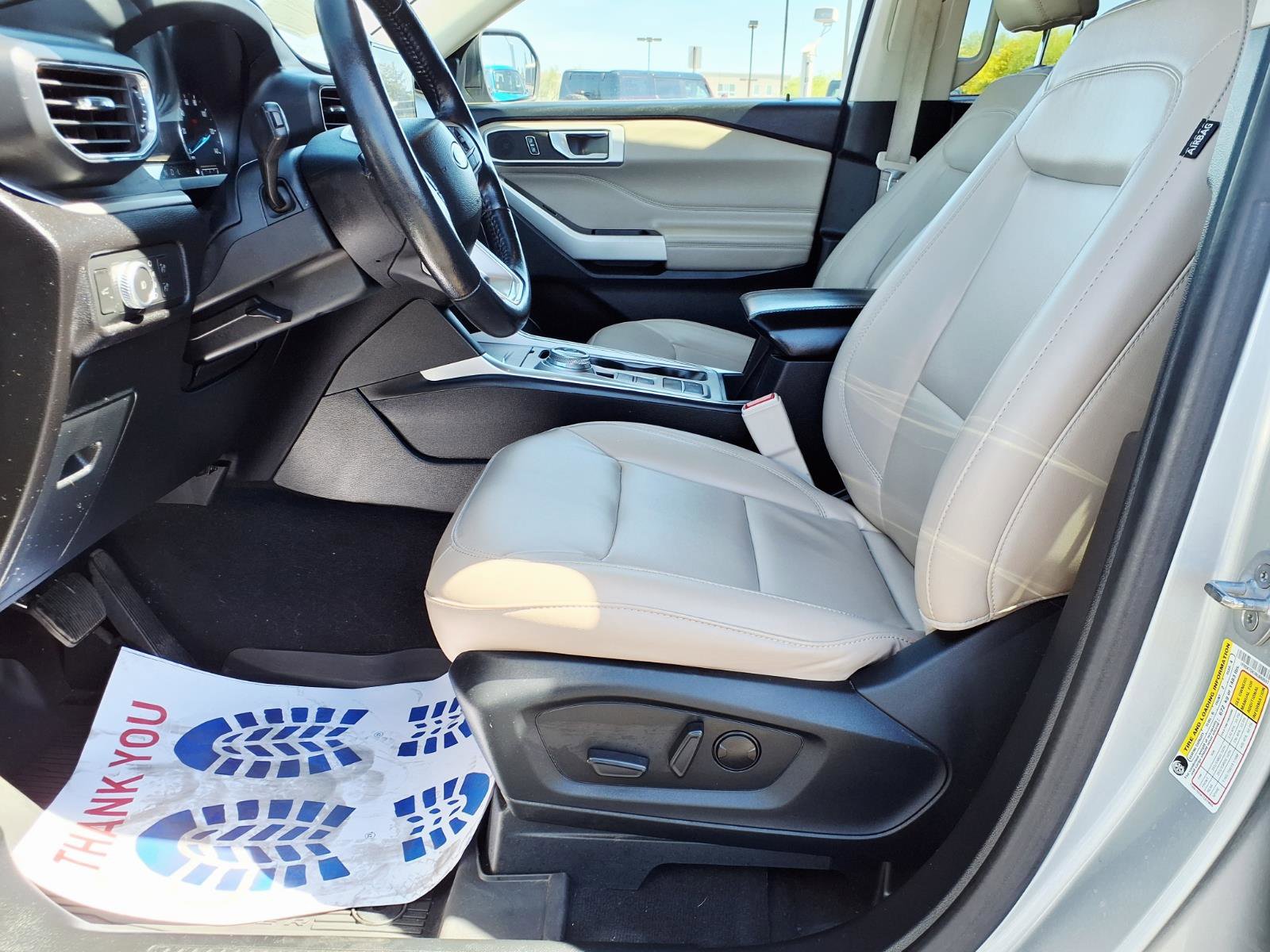 Certified 2022 Ford Explorer XLT w/ Equipment Group 202A image 23