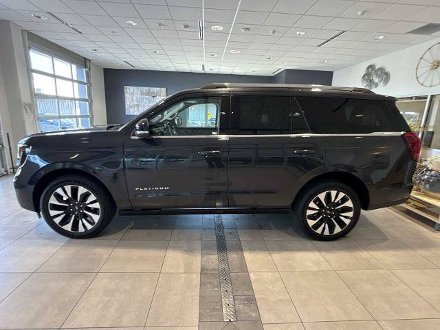 Certified 2025 Ford Expedition Platinum w/ Driver's Package AWD/4WD image 6