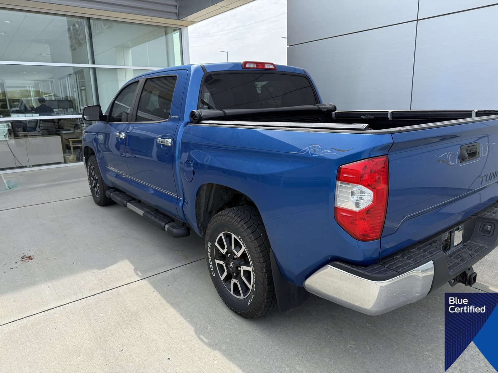 Used 2018 Toyota Tundra Limited AWD/4WD image 4