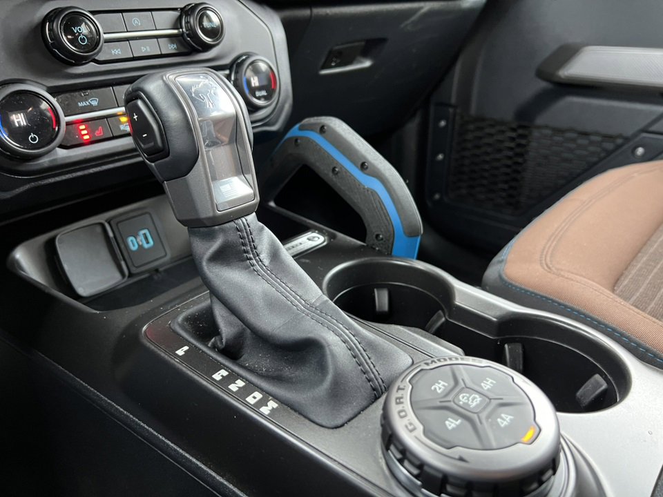 Certified 2023 Ford Bronco Outer Banks w/ Sasquatch Package image 28