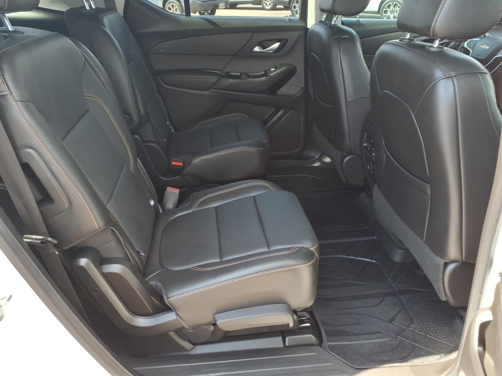 Used 2020 Chevrolet Traverse Premier w/ Redline Edition FWD image 15