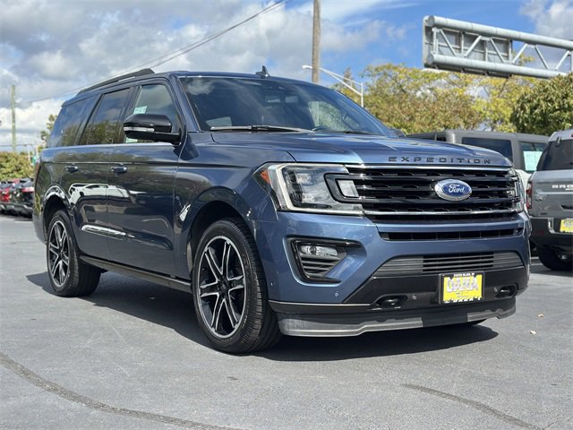 Certified 2019 Ford Expedition Limited w/ Equipment Group 303A image 9