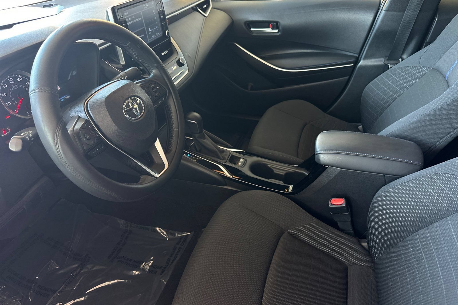 Used 2020 Toyota Corolla SE w/ SE Premium Package FWD image 9