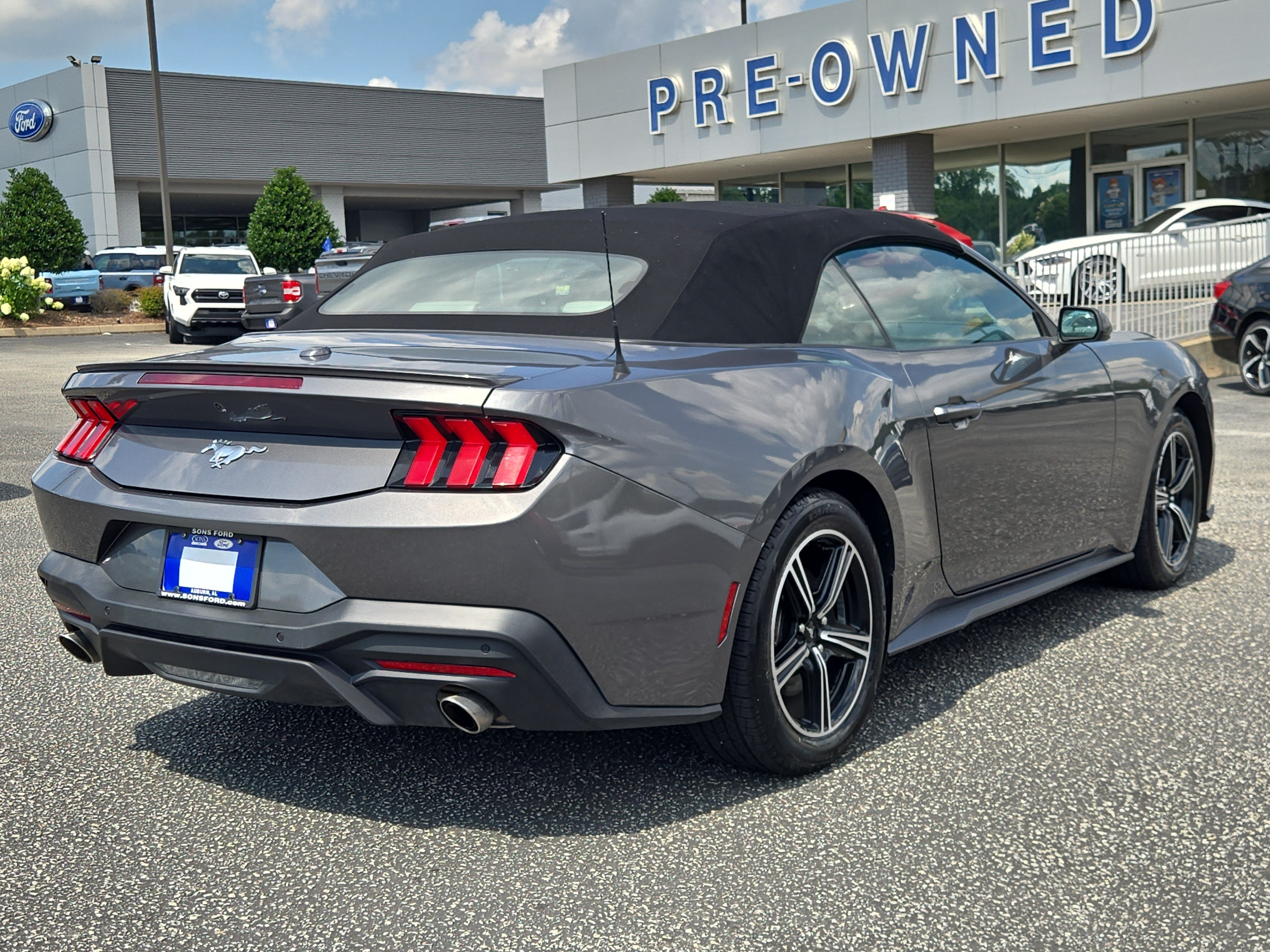 Certified 2024 Ford Mustang Premium RWD image 8