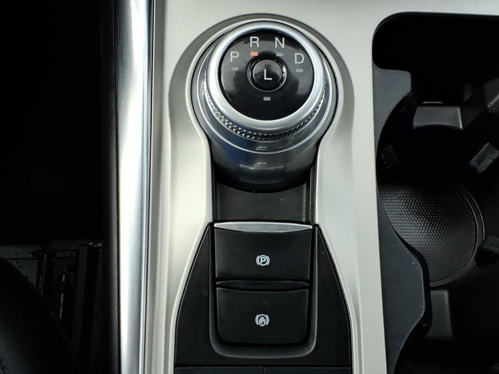 Certified 2023 Ford Explorer XLT w/ Equipment Group 202A AWD/4WD image 20