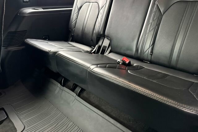 Certified 2020 Ford Expedition Max Platinum image 12