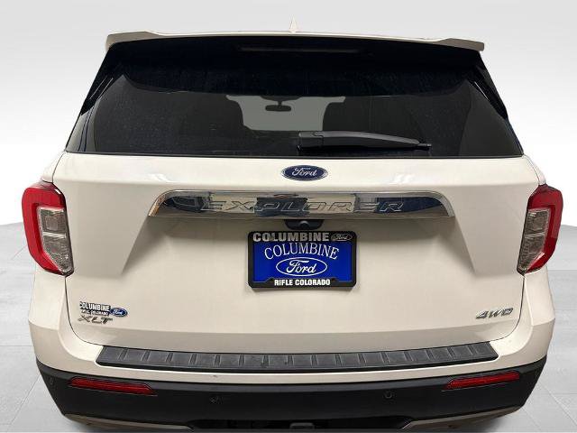 Certified 2024 Ford Explorer XLT w/ Equipment Group 202A AWD/4WD image 3