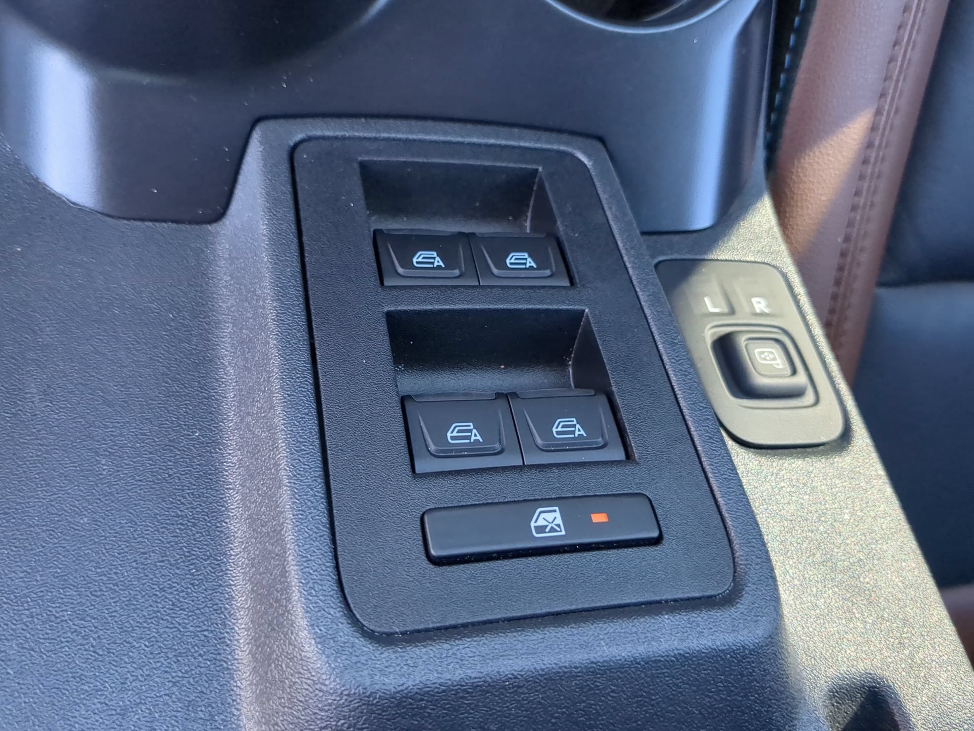 Certified 2024 Ford Bronco Outer Banks AWD/4WD image 53