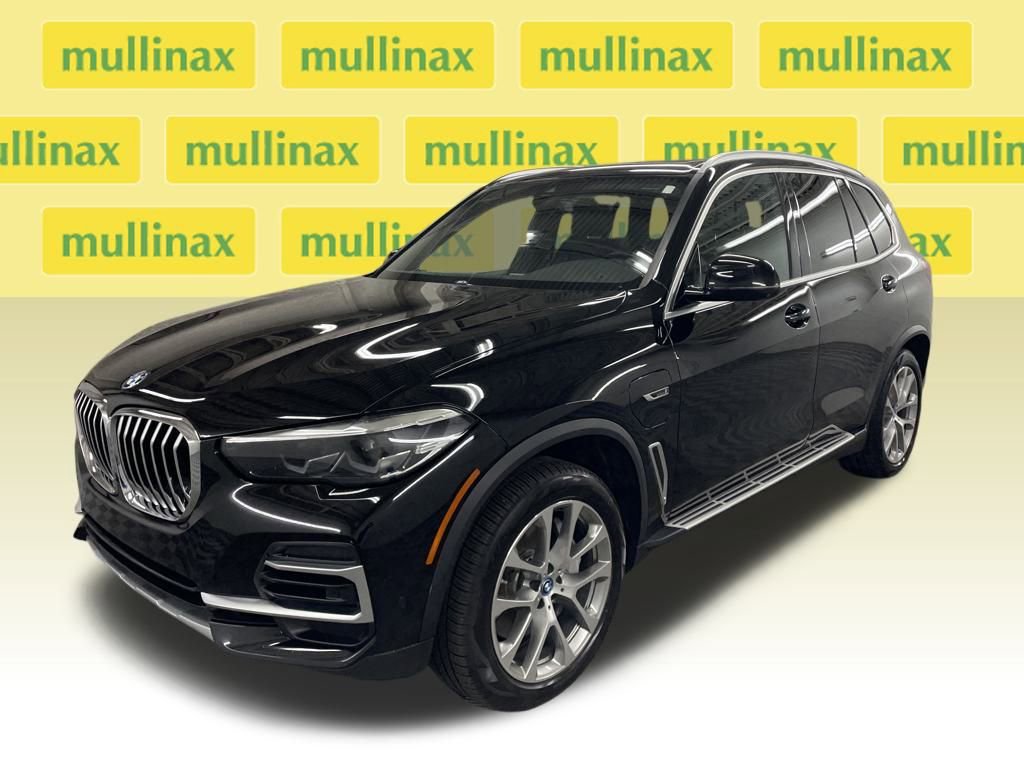Used 2023 BMW X5 xDrive45e image 15