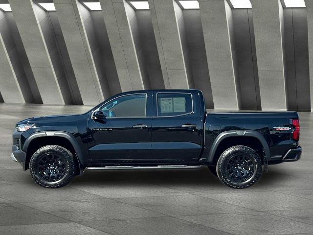 Used 2023 Chevrolet Colorado Trail Boss w/ Technology Package AWD/4WD image 6