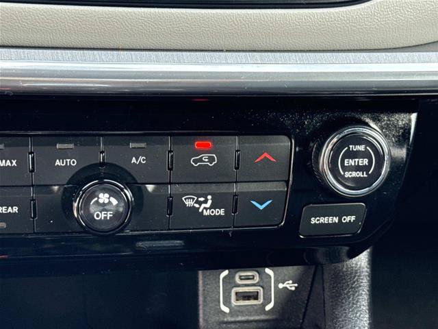 Used 2024 Jeep Compass Limited AWD/4WD image 26