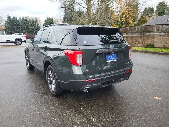 Certified 2023 Ford Explorer XLT w/ Equipment Group 202A image 3