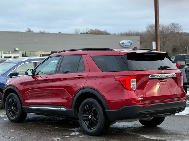 Certified 2023 Ford Explorer XLT image 6
