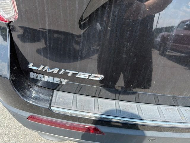 Certified 2022 Ford Explorer Limited w/ Equipment Group 301A AWD/4WD image 8