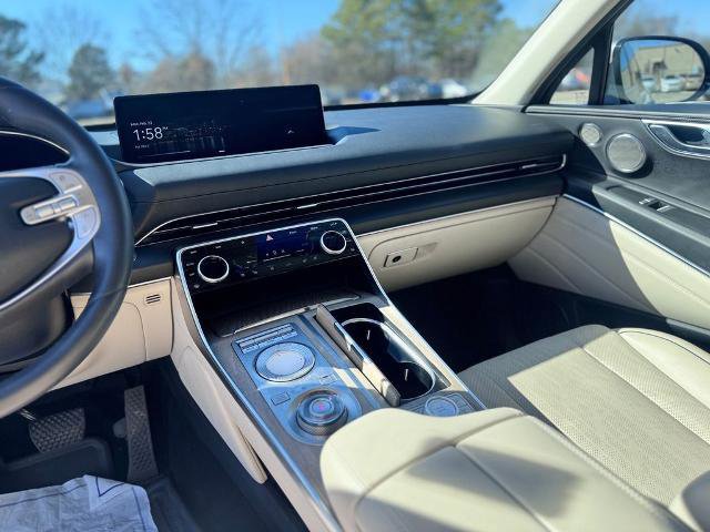 Used 2022 Genesis GV80 2.5T w/ Prestige Package 04 image 19