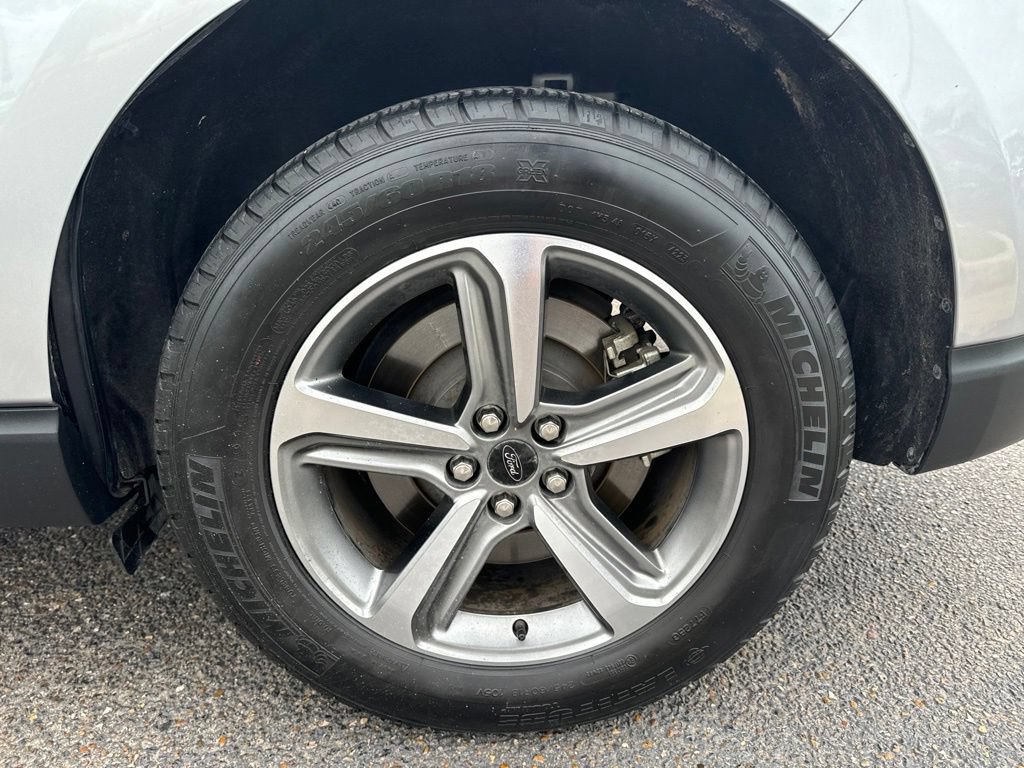 Certified 2024 Ford Edge SEL w/ Convenience Package AWD/4WD image 10