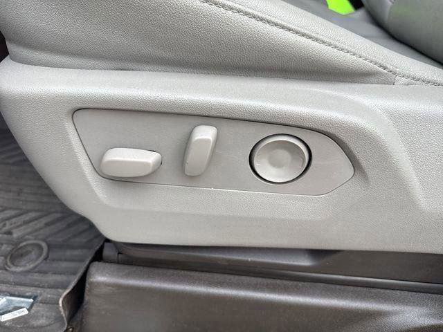 Used 2024 Chevrolet Silverado 1500 LTZ w/ LTZ Premium Package image 27