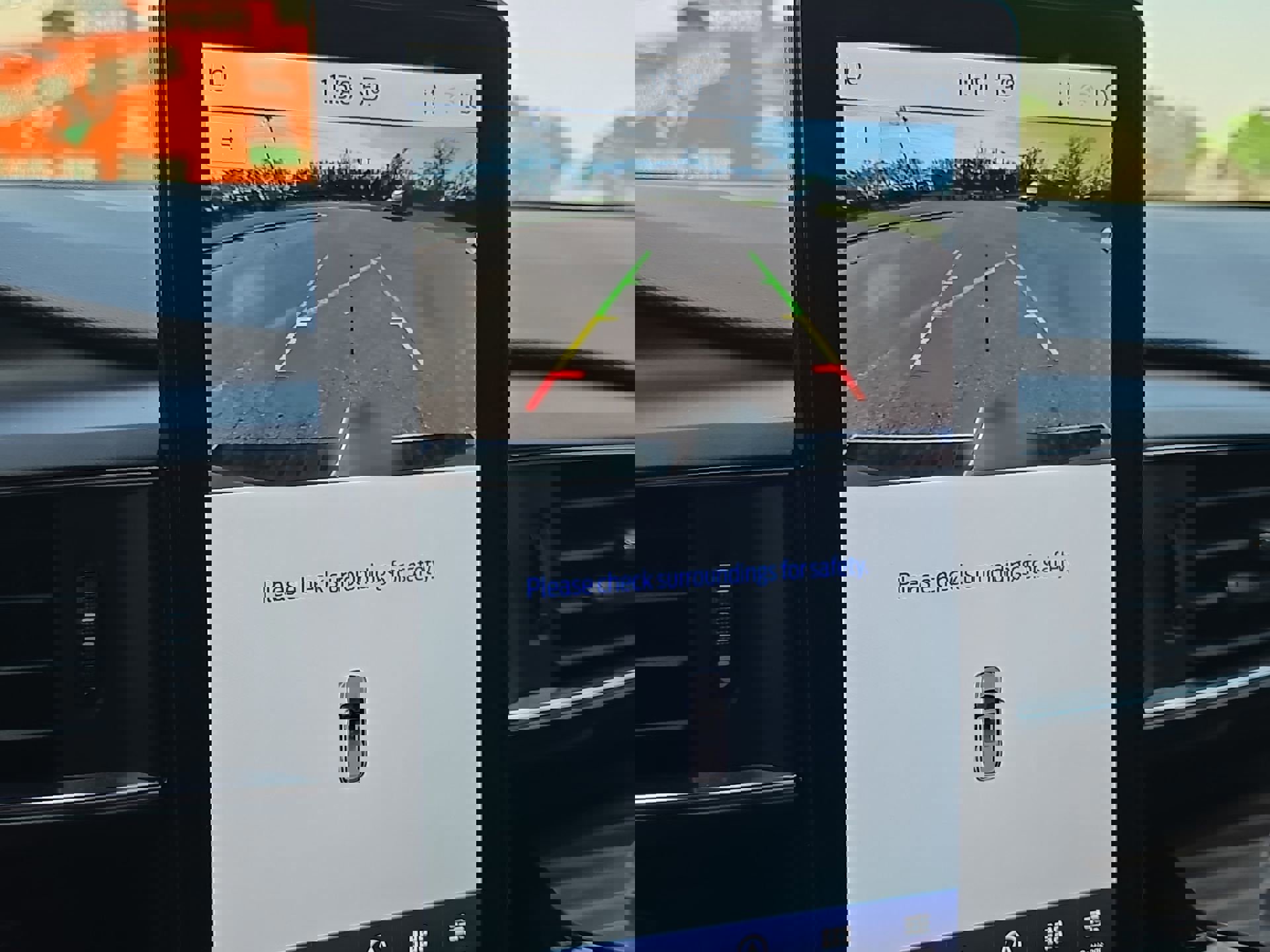 Certified 2023 Ford Explorer Limited w/ Limited Technology Package image 17