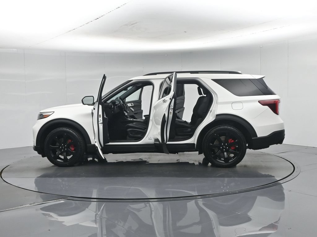 Certified 2023 Ford Explorer ST w/ Equipment Group 401A AWD/4WD image 37