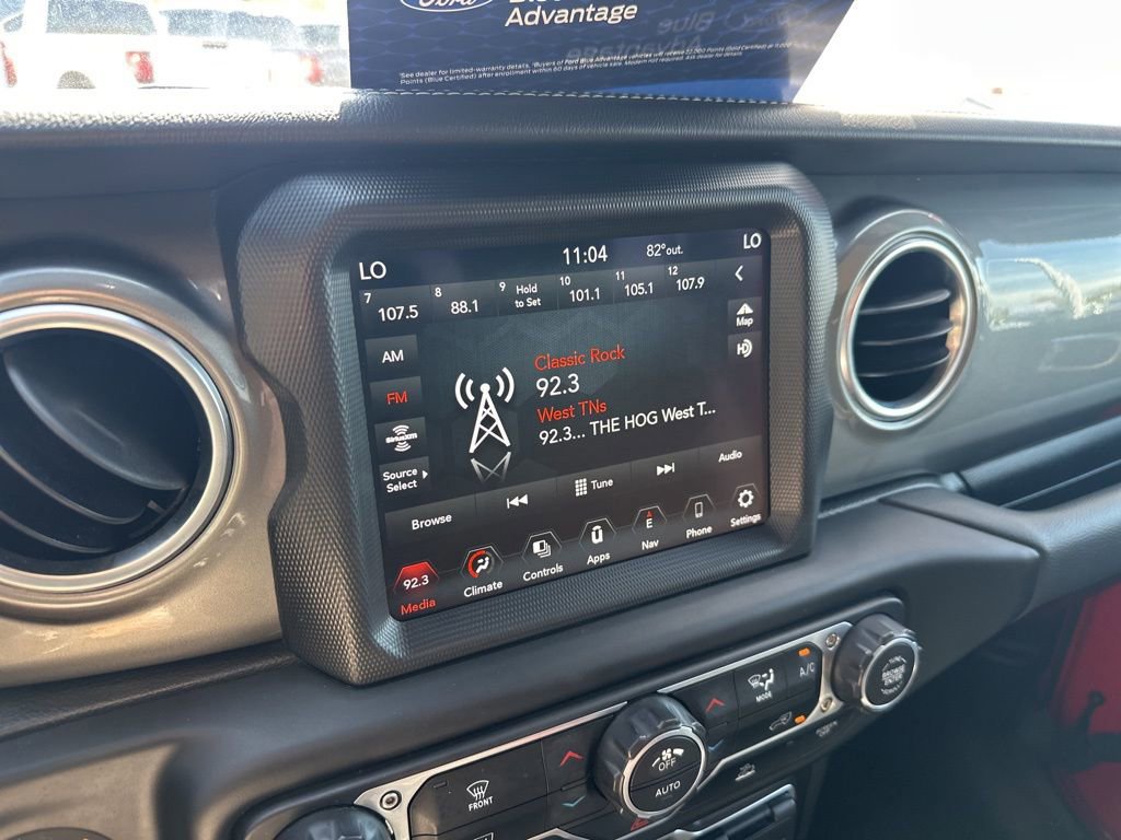 Used 2023 Jeep Gladiator Overland image 21