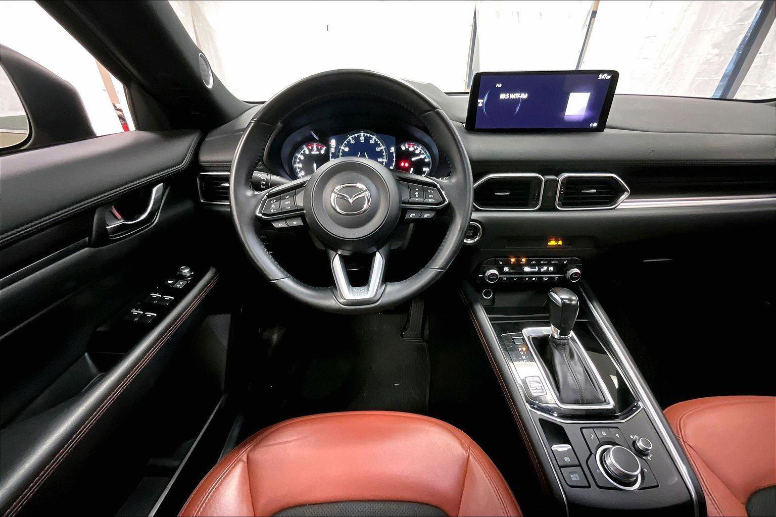 Used 2024 MAZDA CX-5 Carbon Edition image 7