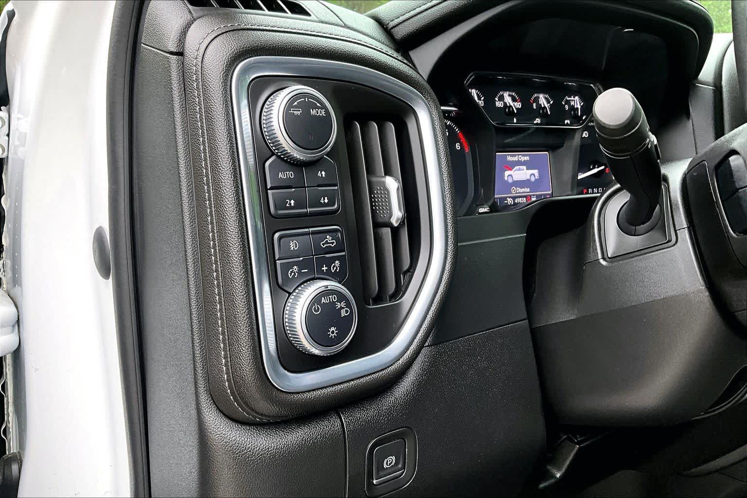 Used 2020 GMC Sierra 1500 Elevation w/ Elevation Value Package AWD/4WD image 37