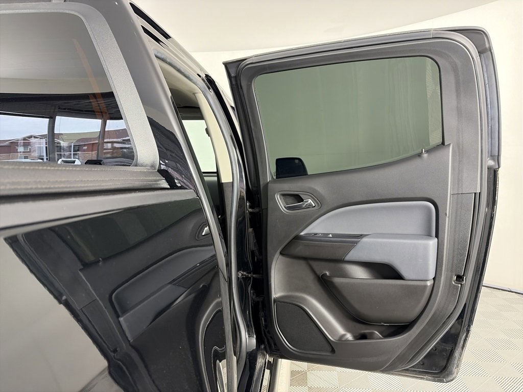 Used 2019 Chevrolet Colorado Z71 w/ LPO, Premium Interior Package image 27
