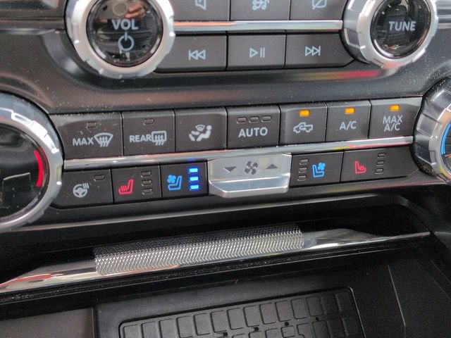 Certified 2024 Ford F150 Platinum w/ Equipment Group 702A High AWD/4WD image 31