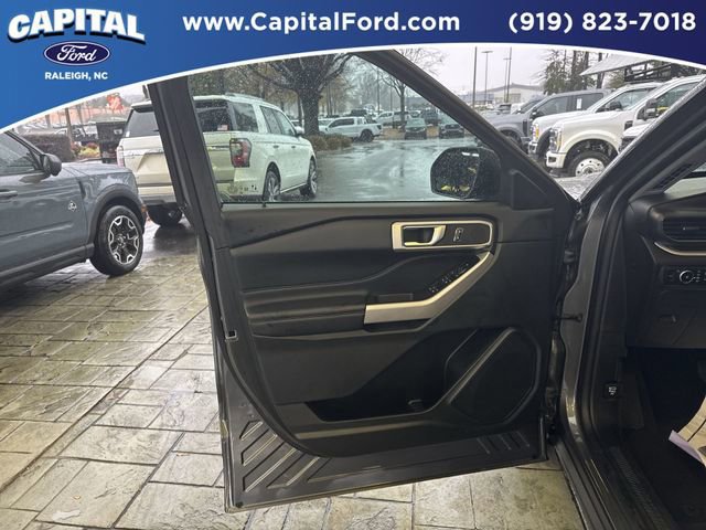Certified 2024 Ford Explorer XLT w/ Equipment Group 202A image 19