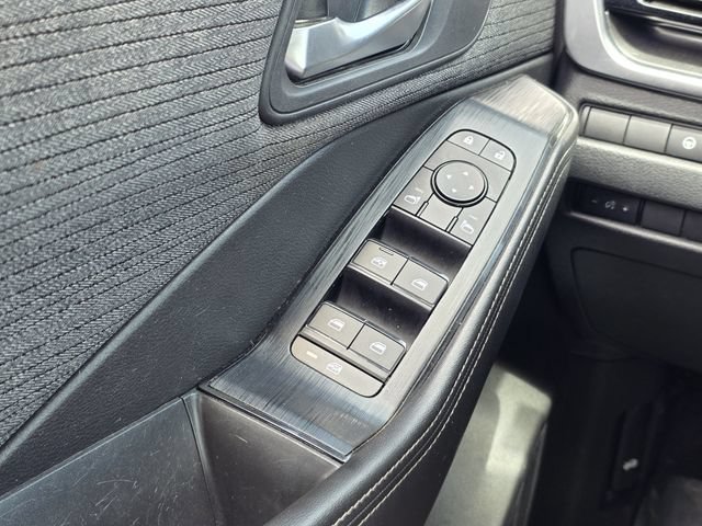 Used 2021 Nissan Rogue SV AWD/4WD image 16