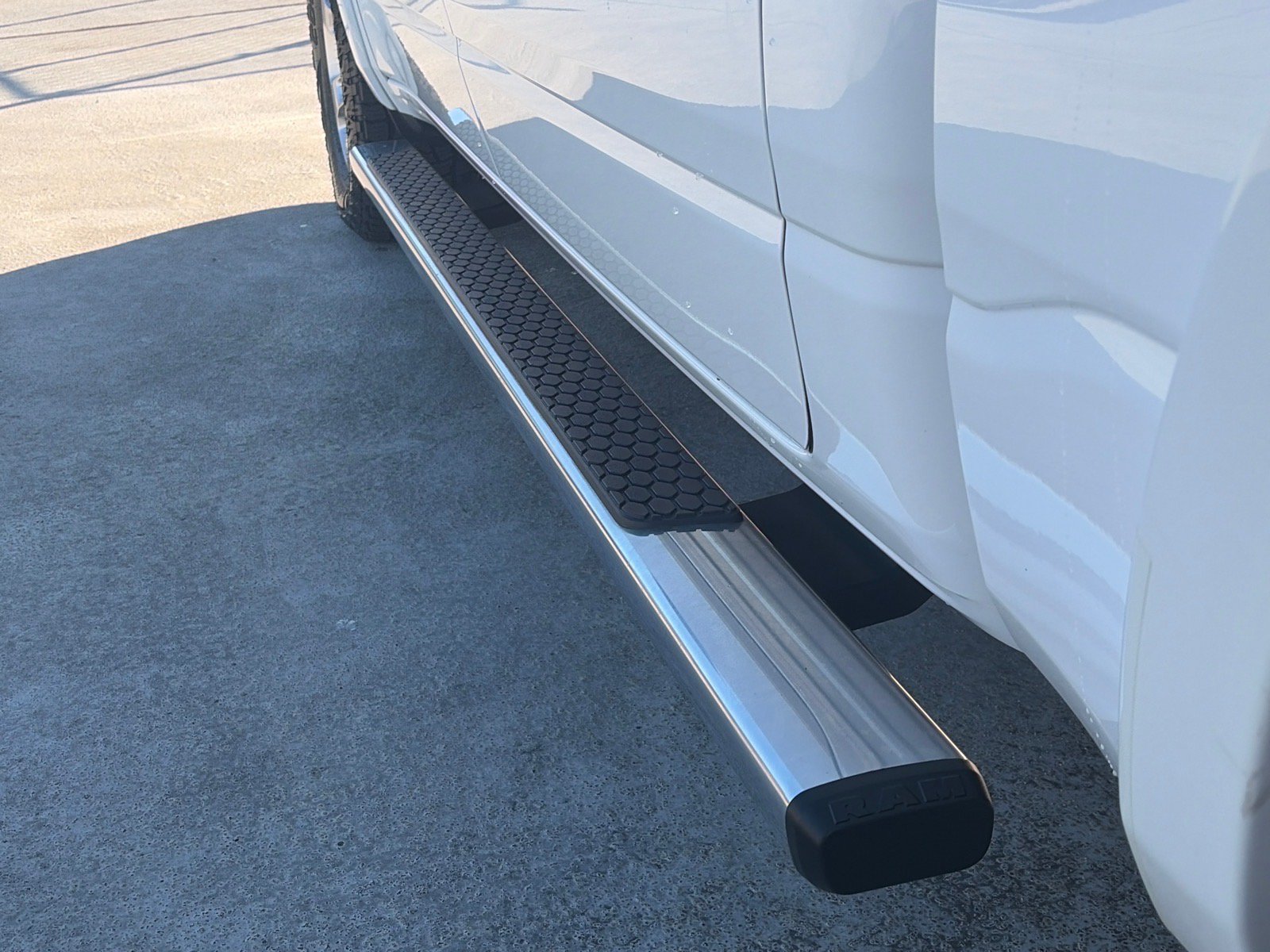 Used 2022 RAM 1500 Laramie AWD/4WD image 20
