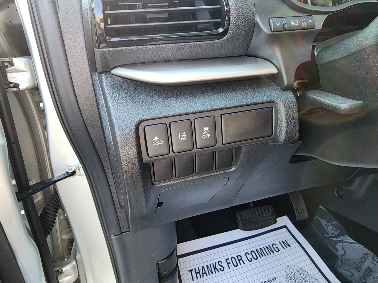 Used 2024 Mitsubishi Eclipse Cross LE AWD/4WD image 21